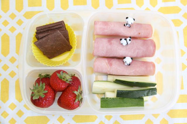 http://smashedpeasandcarrots.com/wp-content/uploads/2015/08/Gluten-Free-Bento-Lunch-Ideas2.jpg