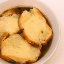 Crockpot French Onion Soup…Oui Oui!