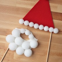 Santa Disguise Photo Booth Props {Tutorial}