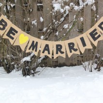TUTORIAL: Be Married Burlap Wedding Banner