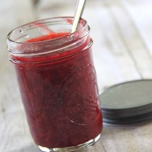 RECIPE: Vanilla Strawberry Jam AND Ball Fresh TECH Automatic Jam and Jelly Maker Review and Giveaway!