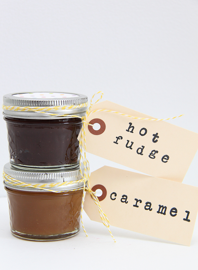 https://smashedpeasandcarrots.com/wp-content/uploads/2014/06/fudge_and_caramel_toppings.jpg