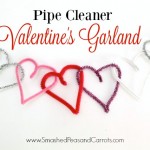 Pipe Cleaner Valentine's Garland…sooo cute and easy! // SmashedPeasandCarrots.com