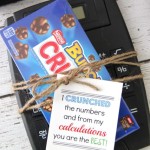 Adorable Teacher Gift Idea: 'I Crunched The Numbers' with FREE Printable // SmashedPeasandCarrots.com